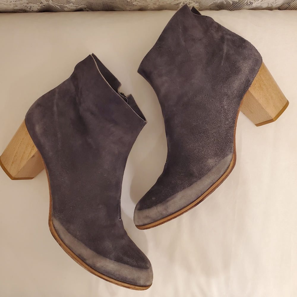 GORGEOUS Coclico Distressed Supple Suede Gray Booties 41 (US 10) Made In Spain